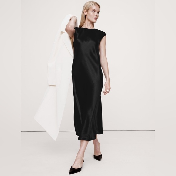 Banana Republic Dresses & Skirts - NEW! Banana Republic Black Bias-Cut Satin Midi Dress - XXS  🏒